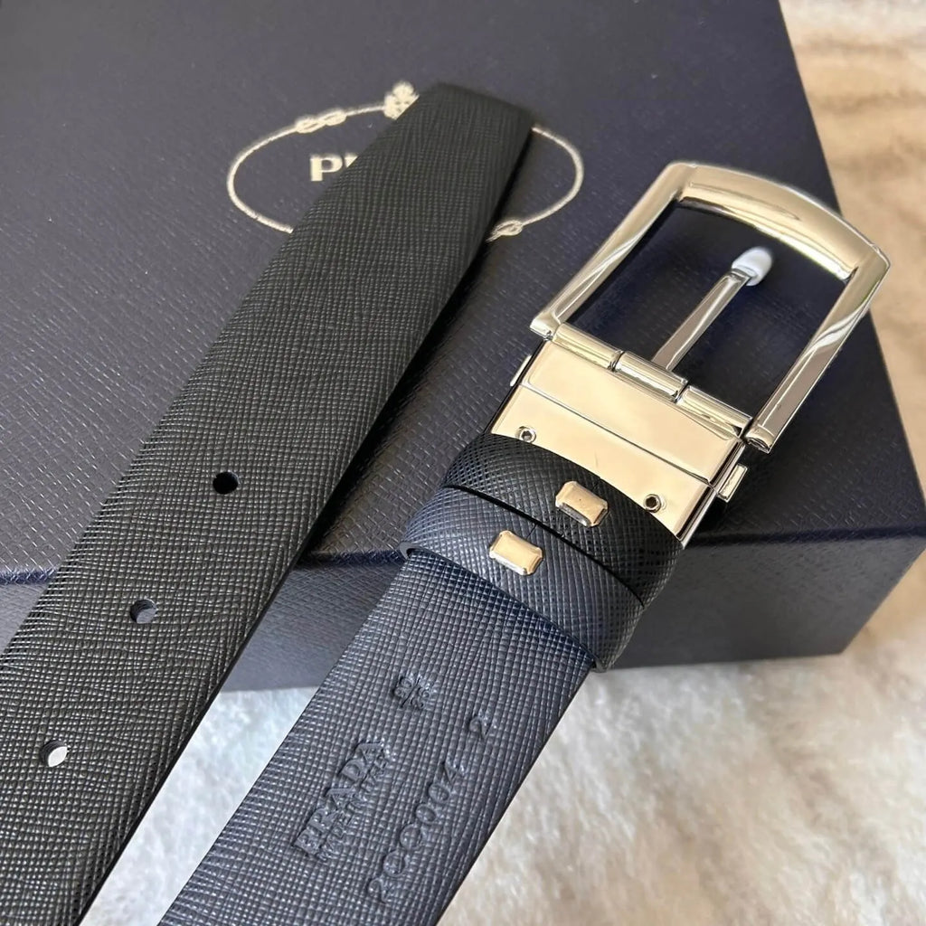 Minimalist Style Reversible Two-Tone Belt