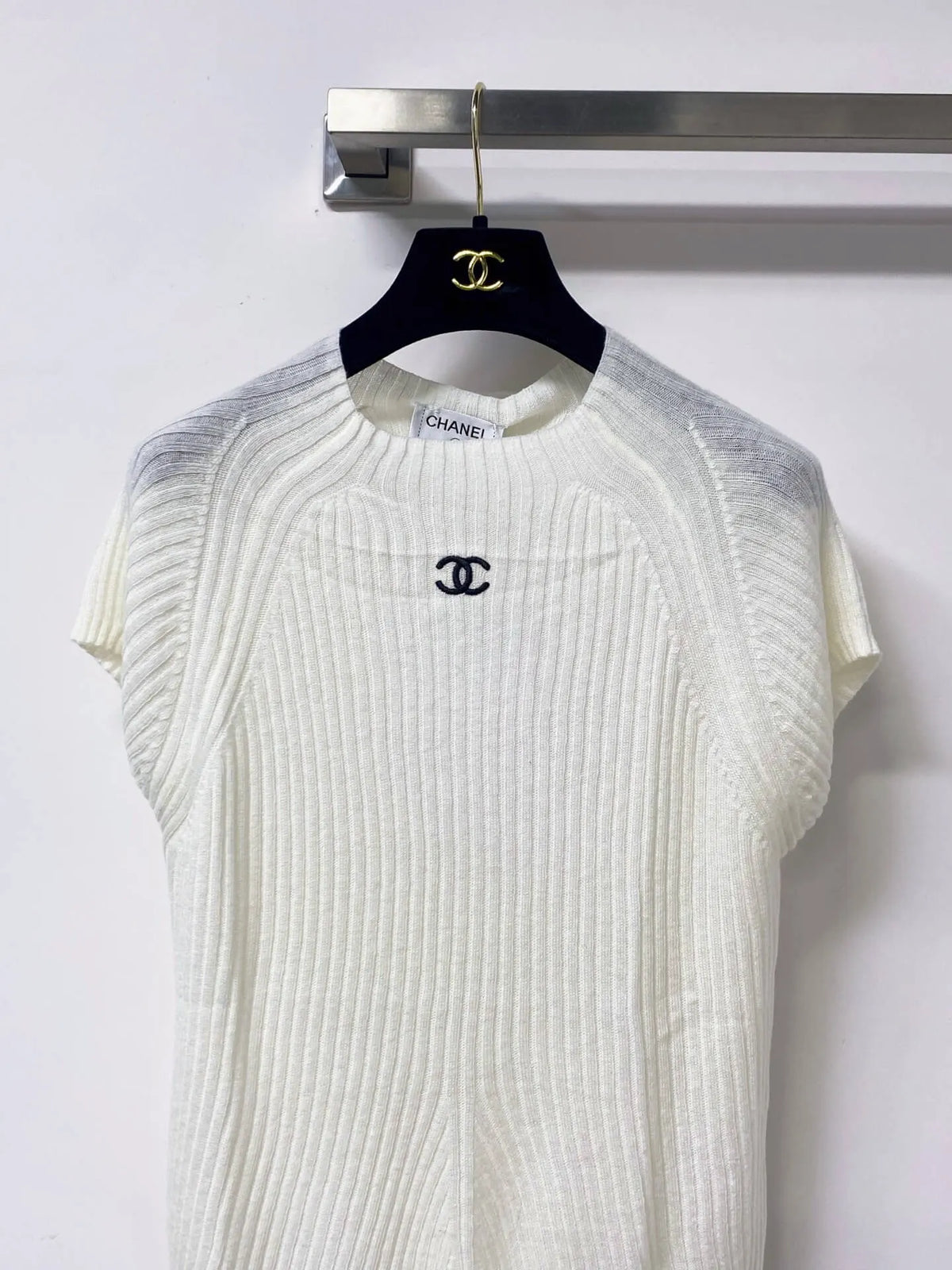 Rib Knit Cap Sleeve Crew Neck Top