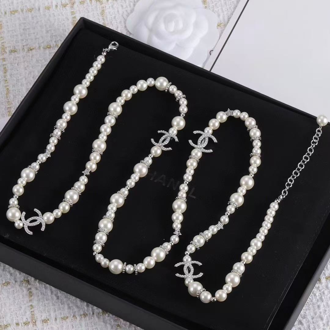 New Double-C Pearl Necklace