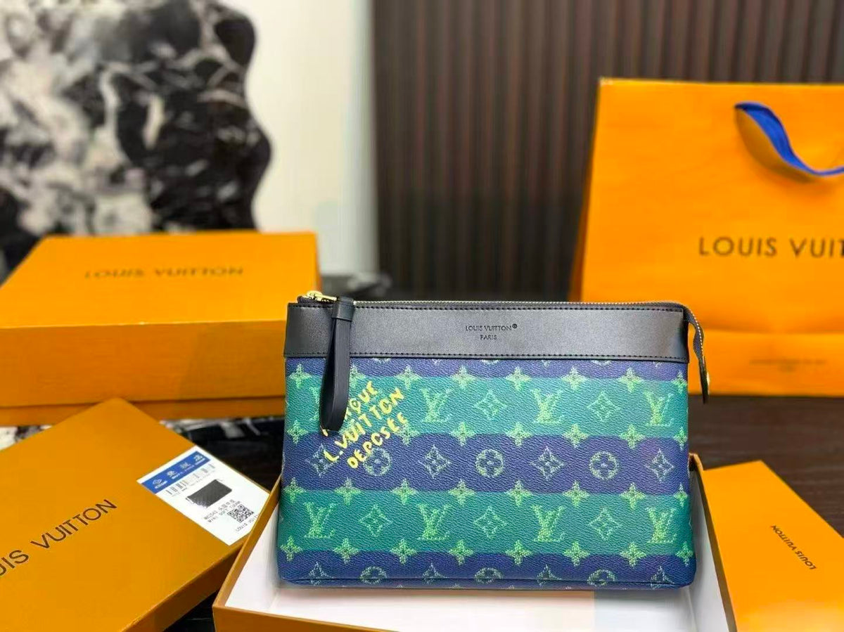 Chic Clutch Bag