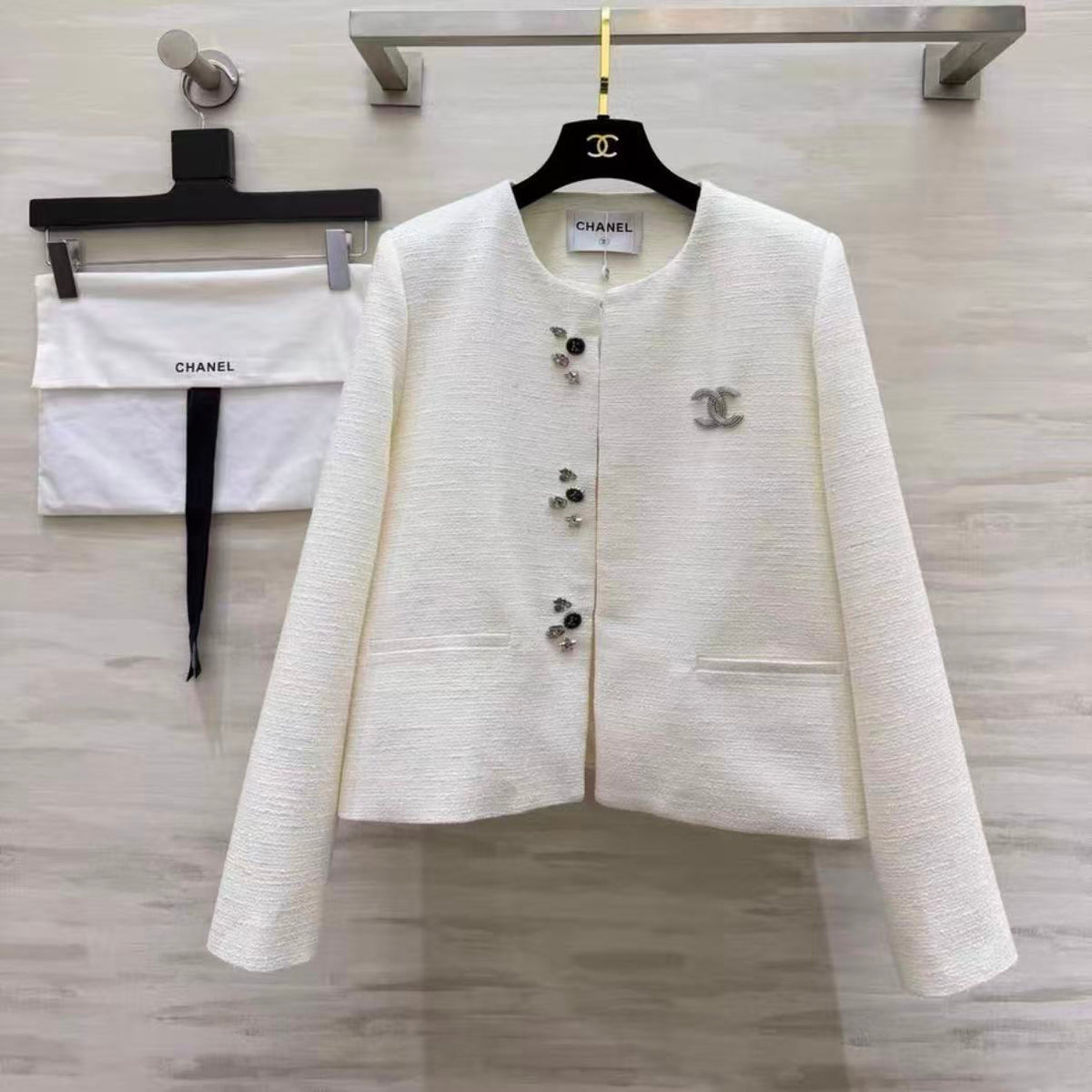 Elegant Floral Button Design Jacket