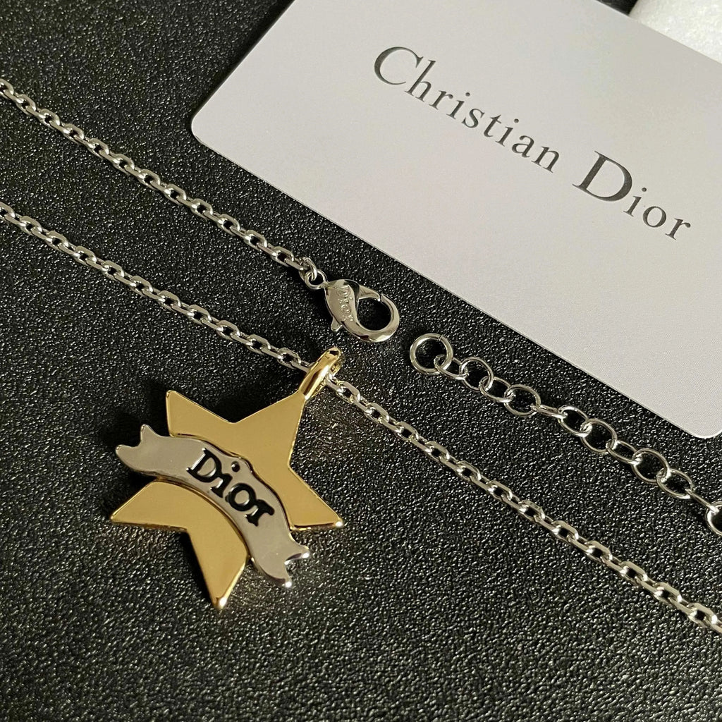 Simple & Classic Five-Pointed Star Necklace