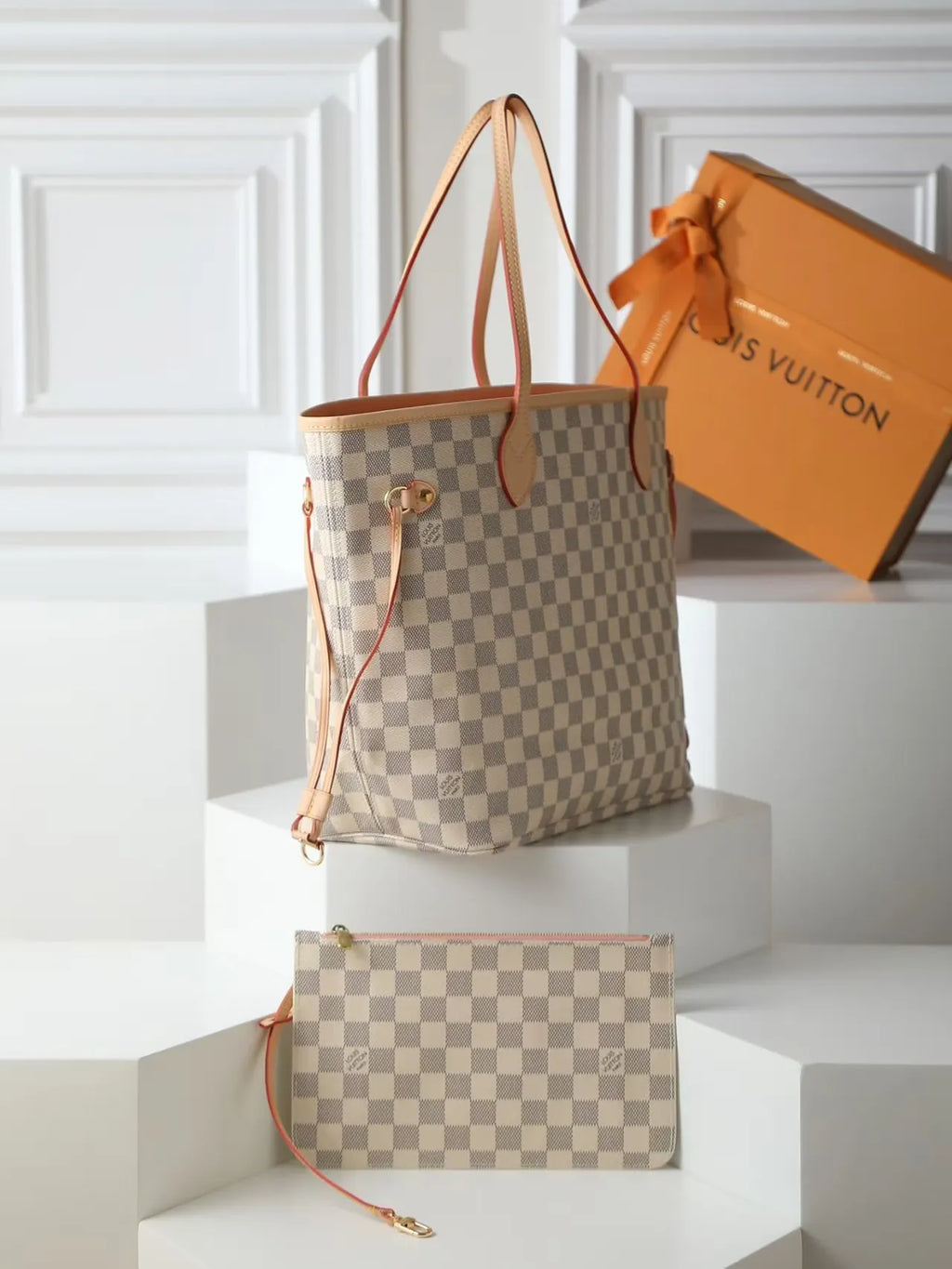 Classic Checkerboard‑Pattern Handbag
