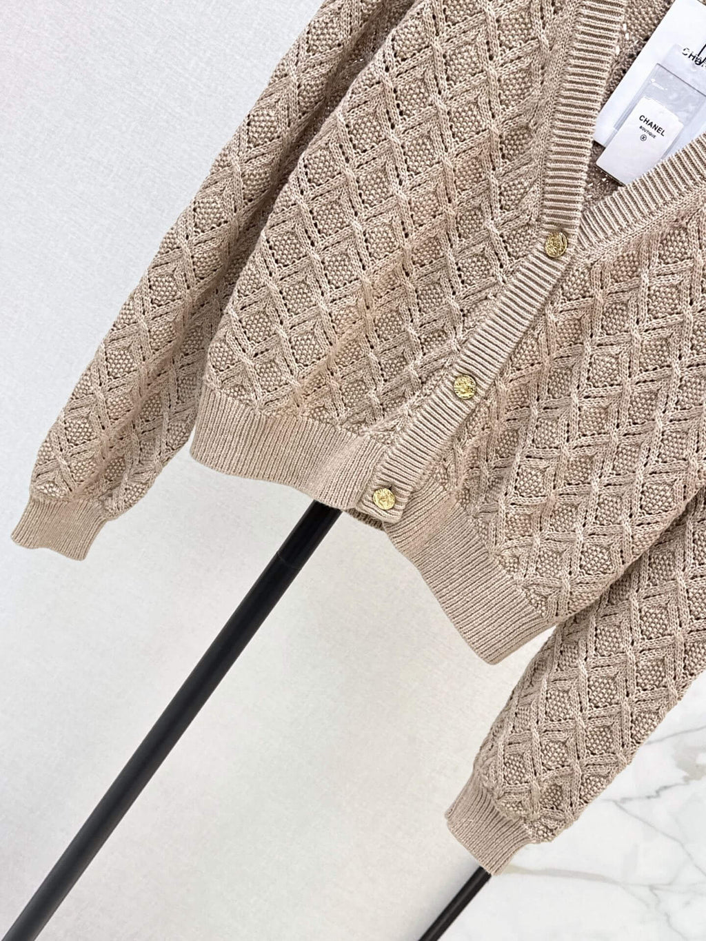Diamond Hollow V-neck Knit Cardigan