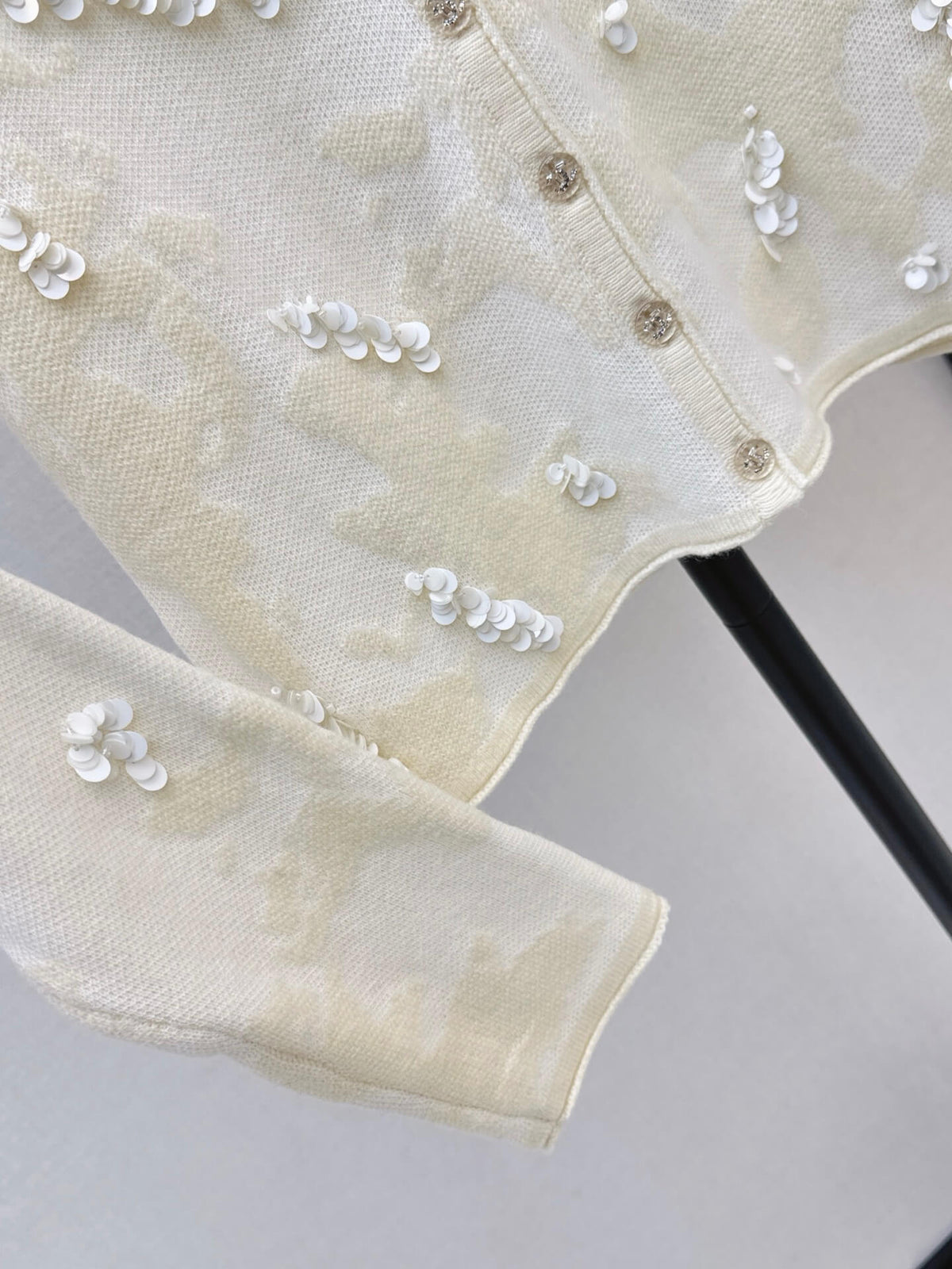 Neck 3D Sequin Knit Cardigan