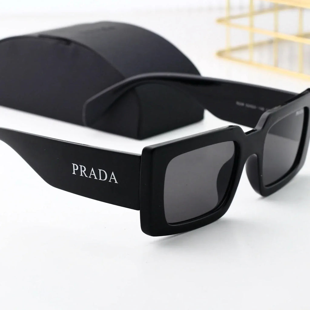 Side Letter Full Frame Sunglasses