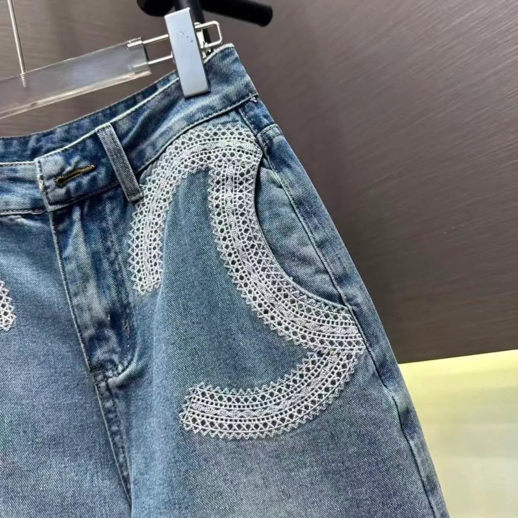 Symmetrical Pocket Embroidery Jeans