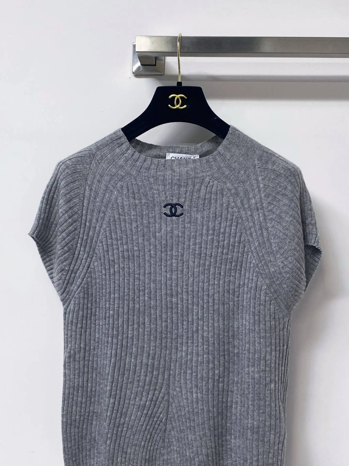 Rib Knit Cap Sleeve Crew Neck Top