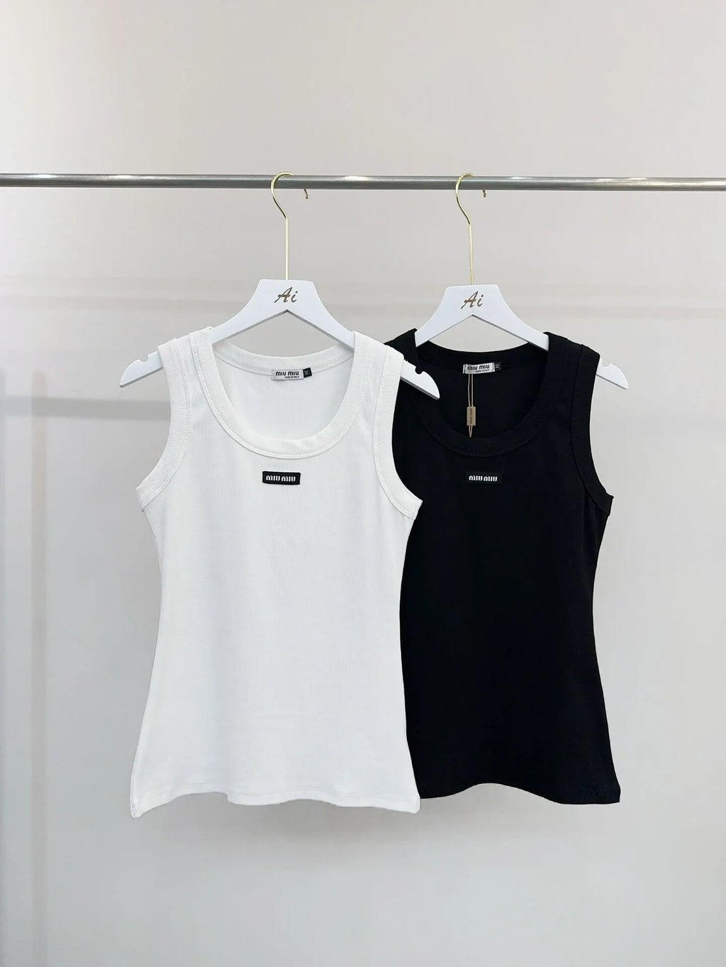 Slim Fit Sleeveless Vest