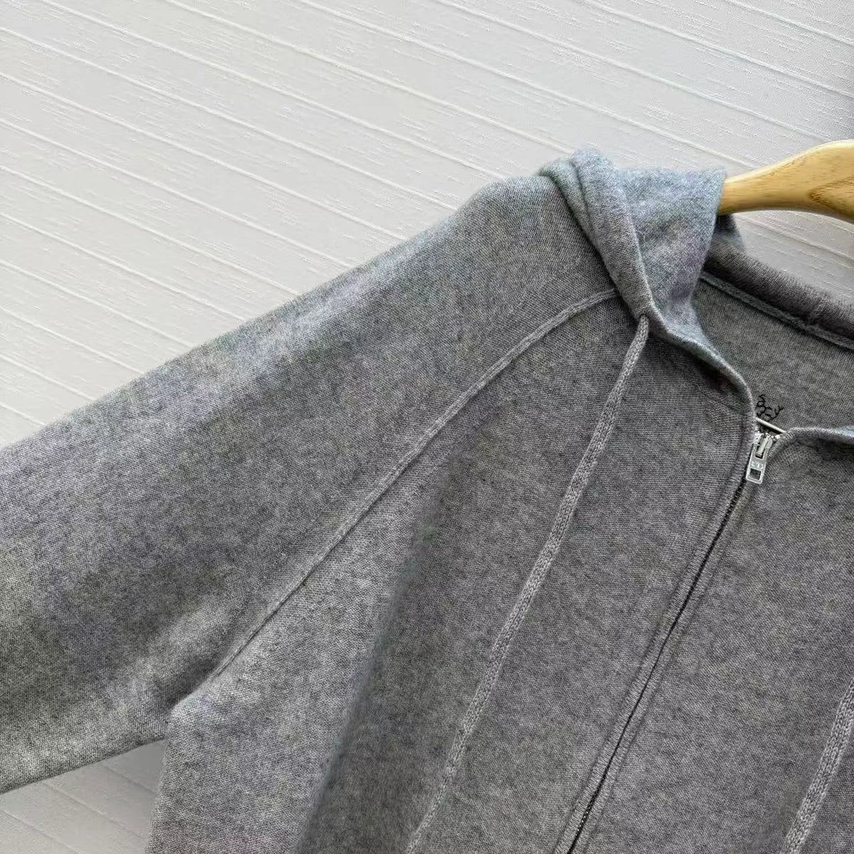 Cashmere Embroidered Hooded Jacket