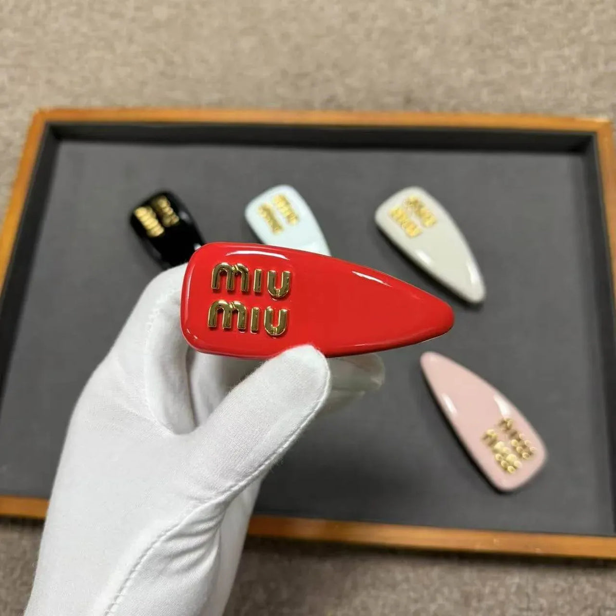 Classic Bestseller Dopamine Color Hair Clips