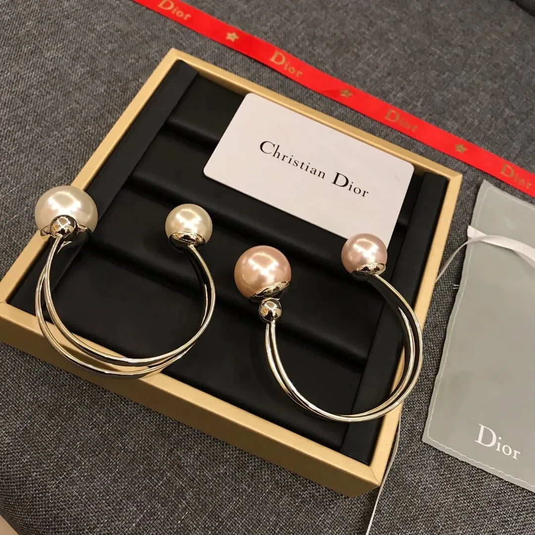 Minimalist Pearl Cuff Bracelet