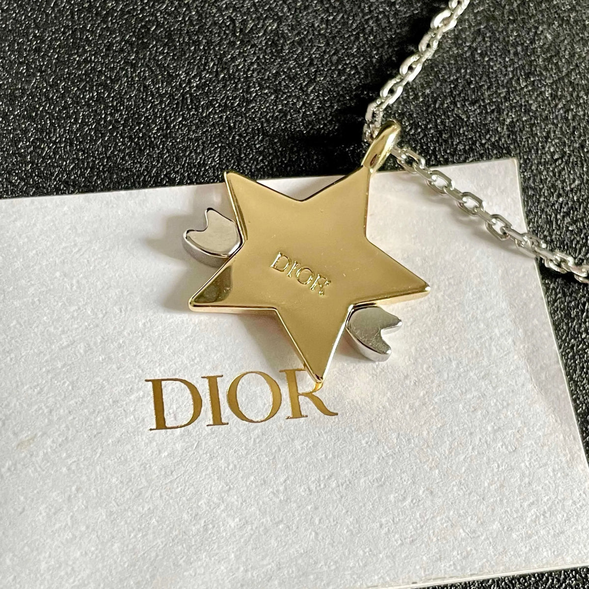 Simple & Classic Five-Pointed Star Necklace