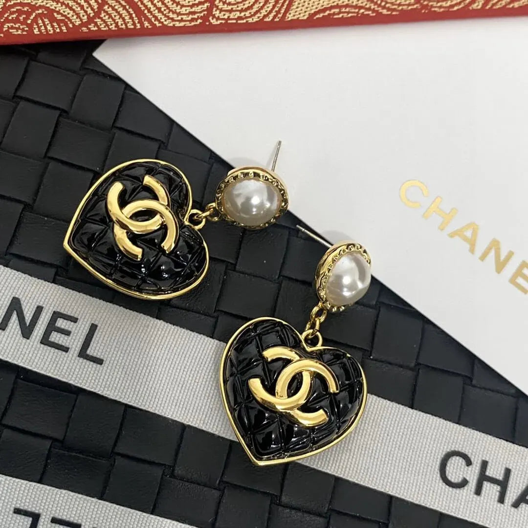 Heart-Shaped Pearl Earrings