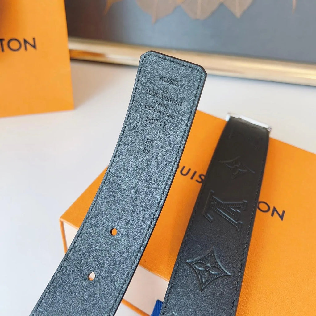 Classic Embossed Print Belt