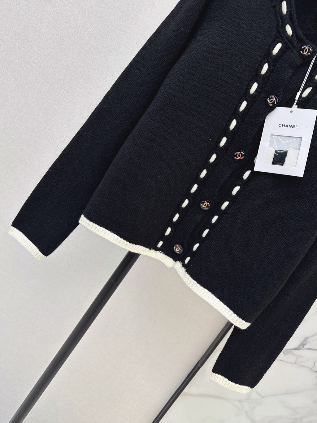 Button Cropped Knit Jacket