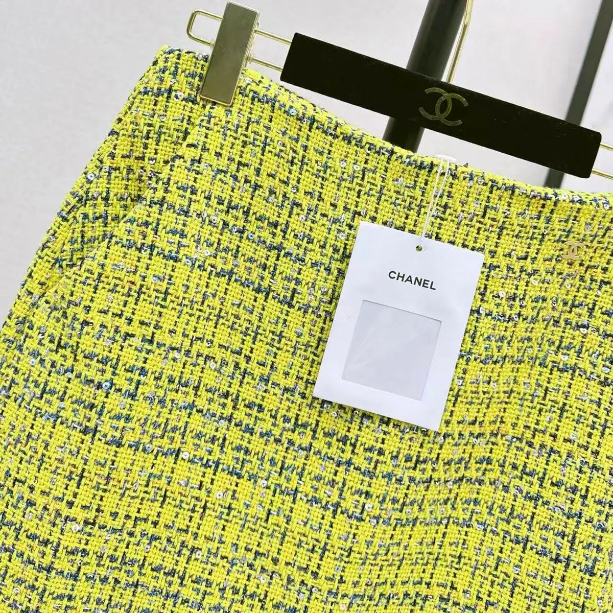 26PF Tailored Coat and High-Waist Skirt Set