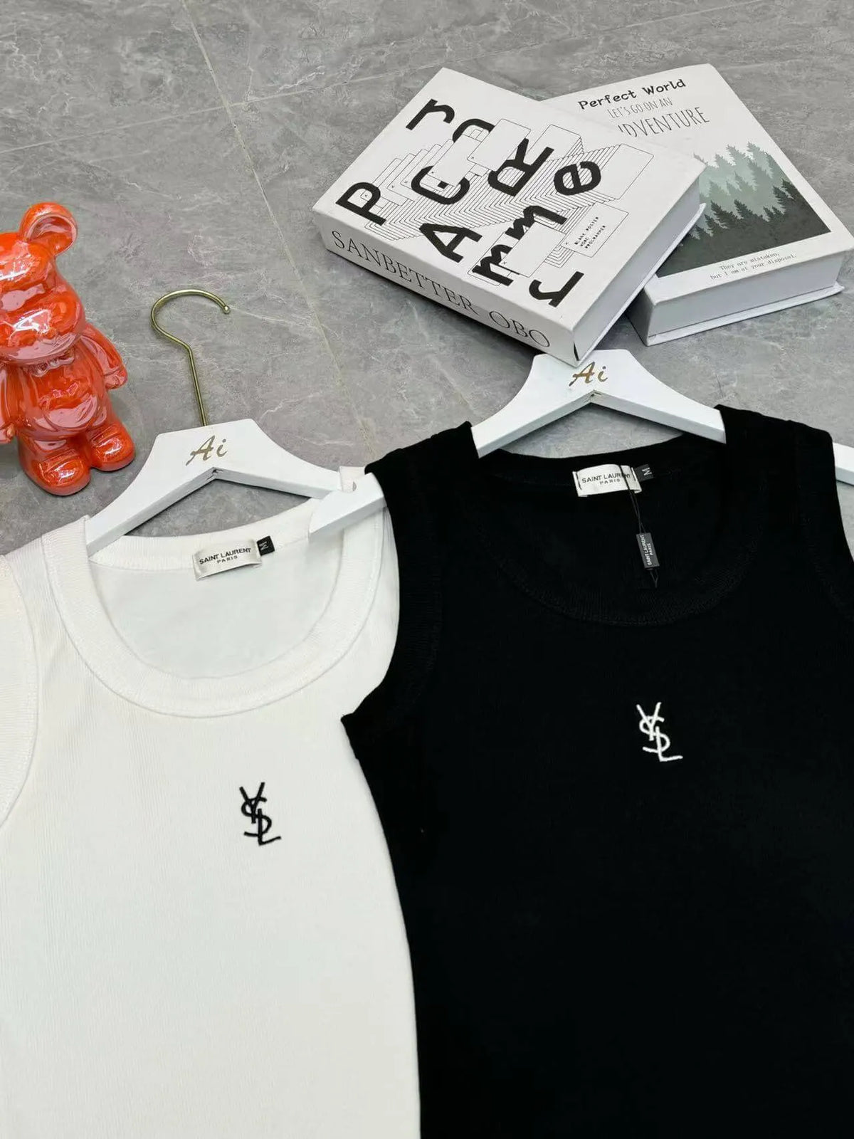 U Neck Sleeveless Basic Vest