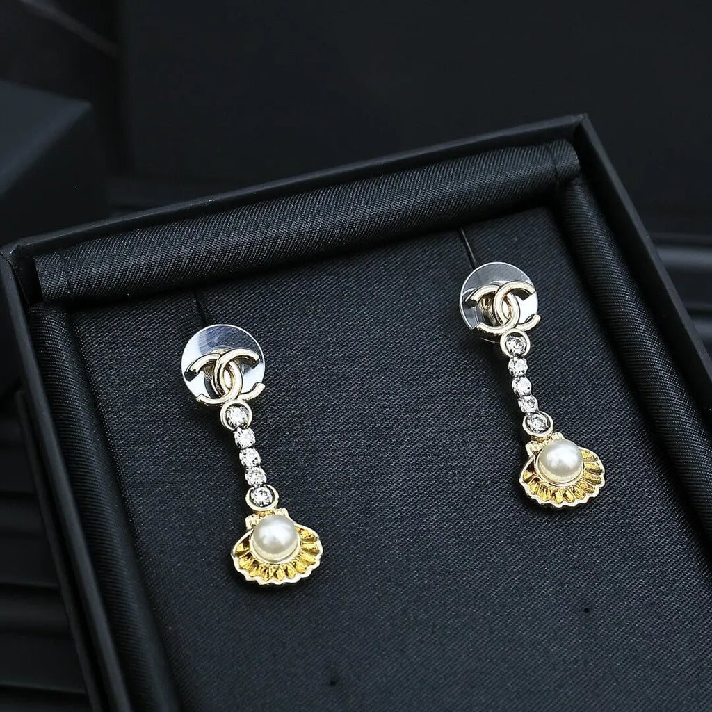 Fashion Shell Tassel Earrings
