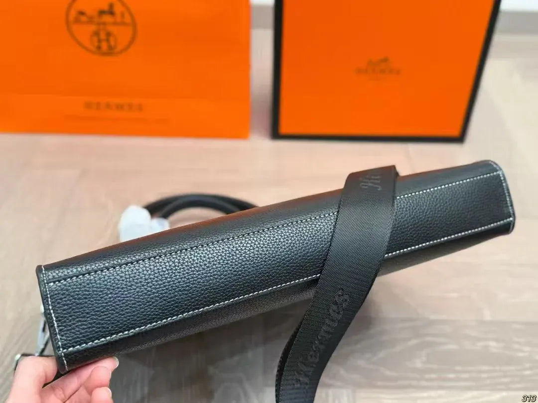 Traditional Solid Color Office Bag