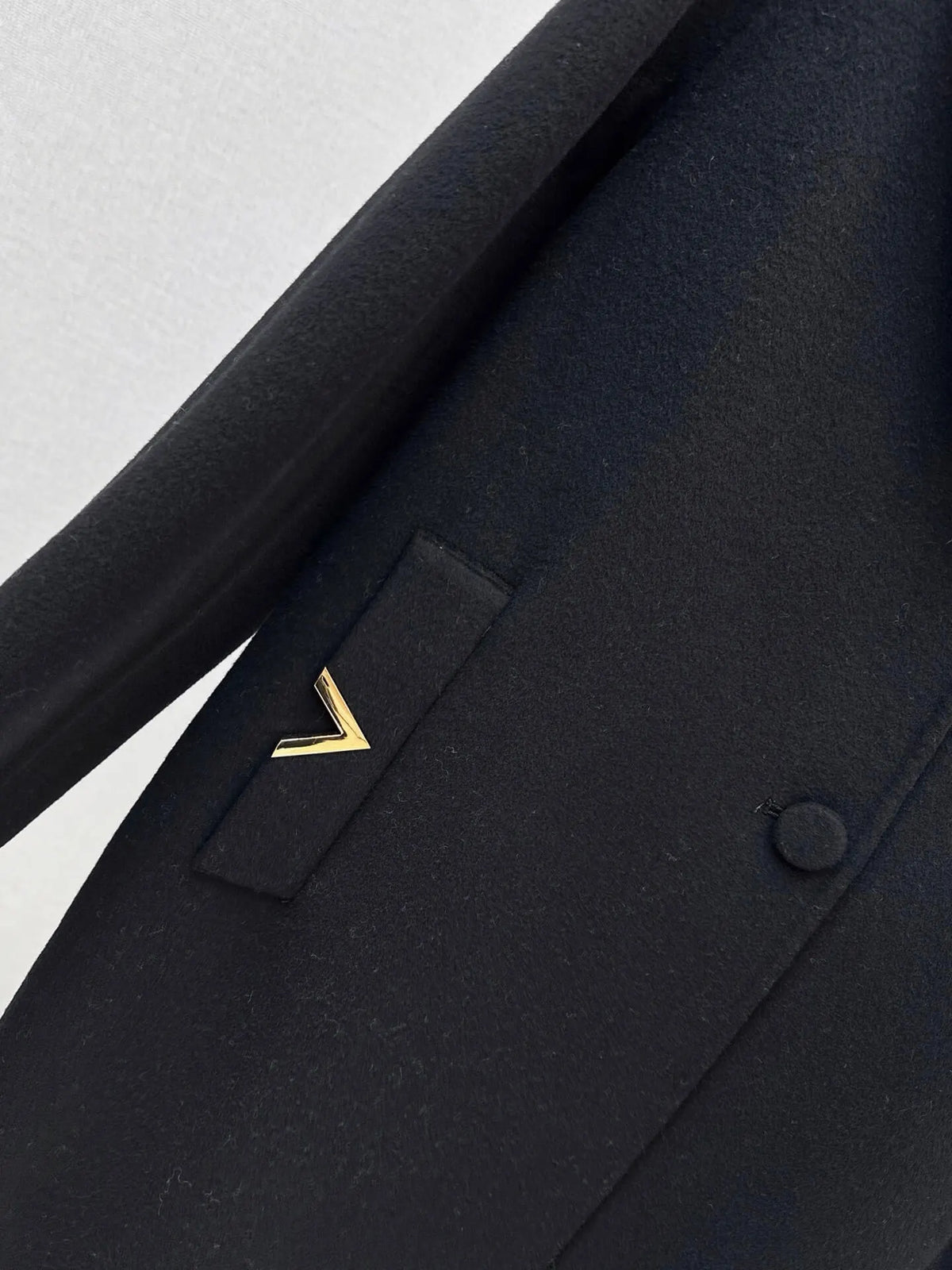 Classic Lapel Straight Wool Coat