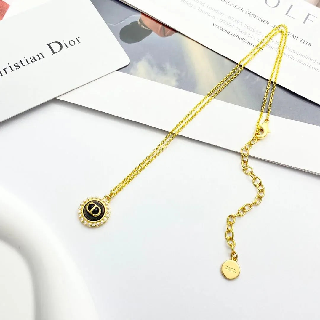 Signature Disk Pendant Chain