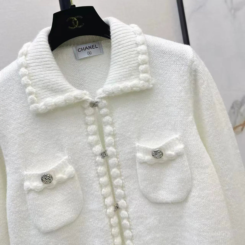 Elegant Collared Knit Cardigan