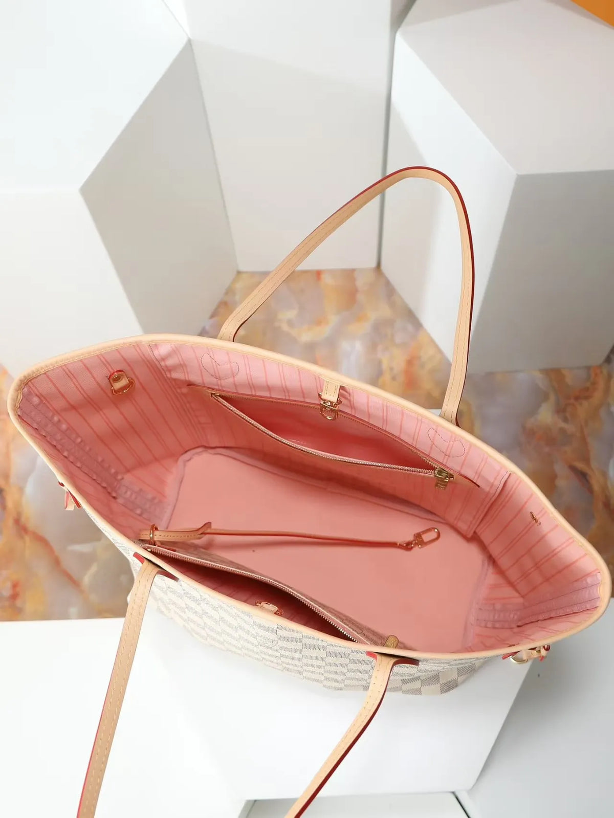 Classic Checkerboard‑Pattern Handbag