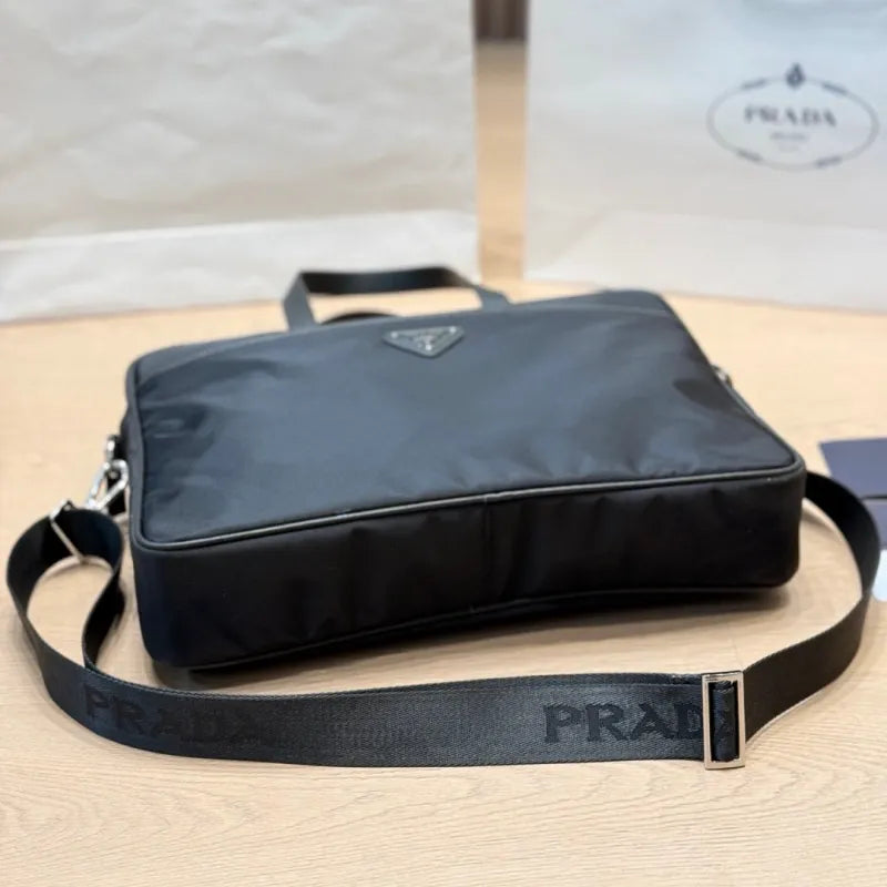 Solid Nylon Business Bag