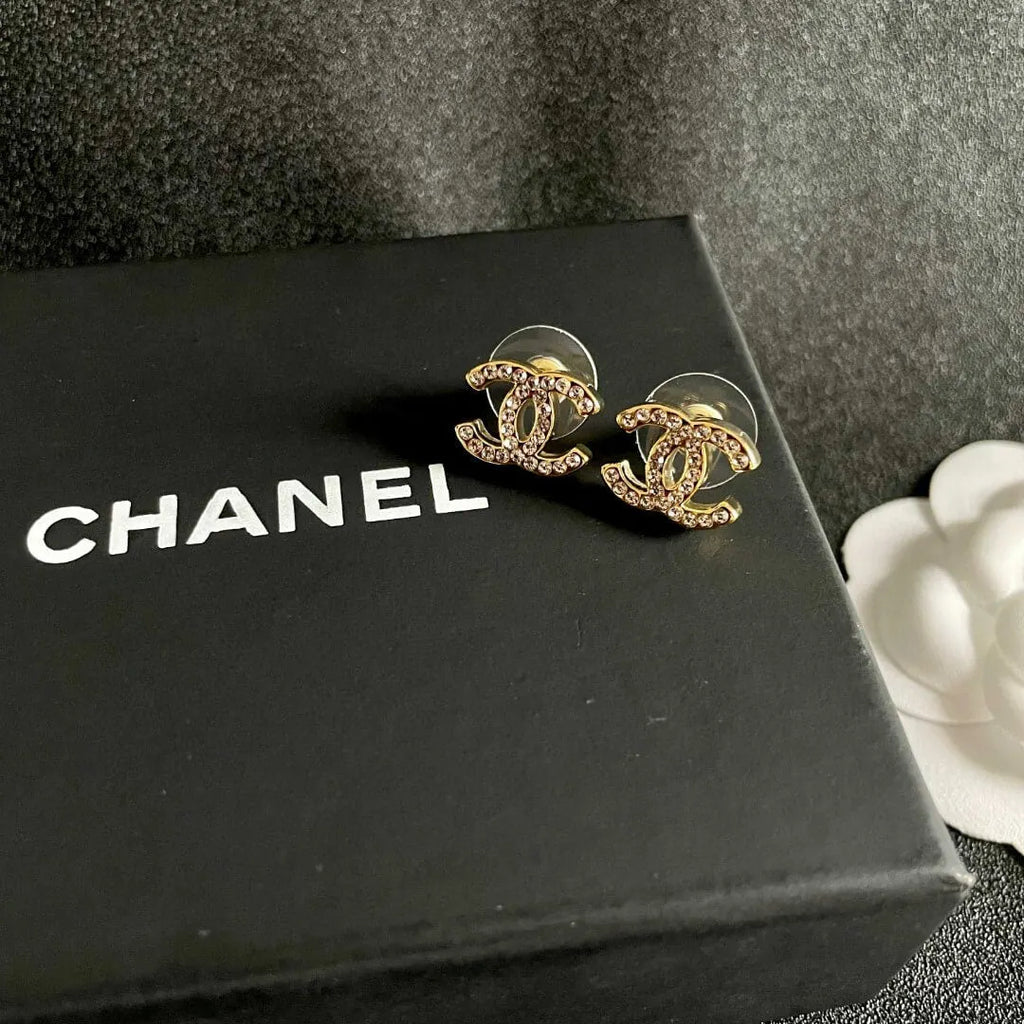 Minimalist Double-C Studs