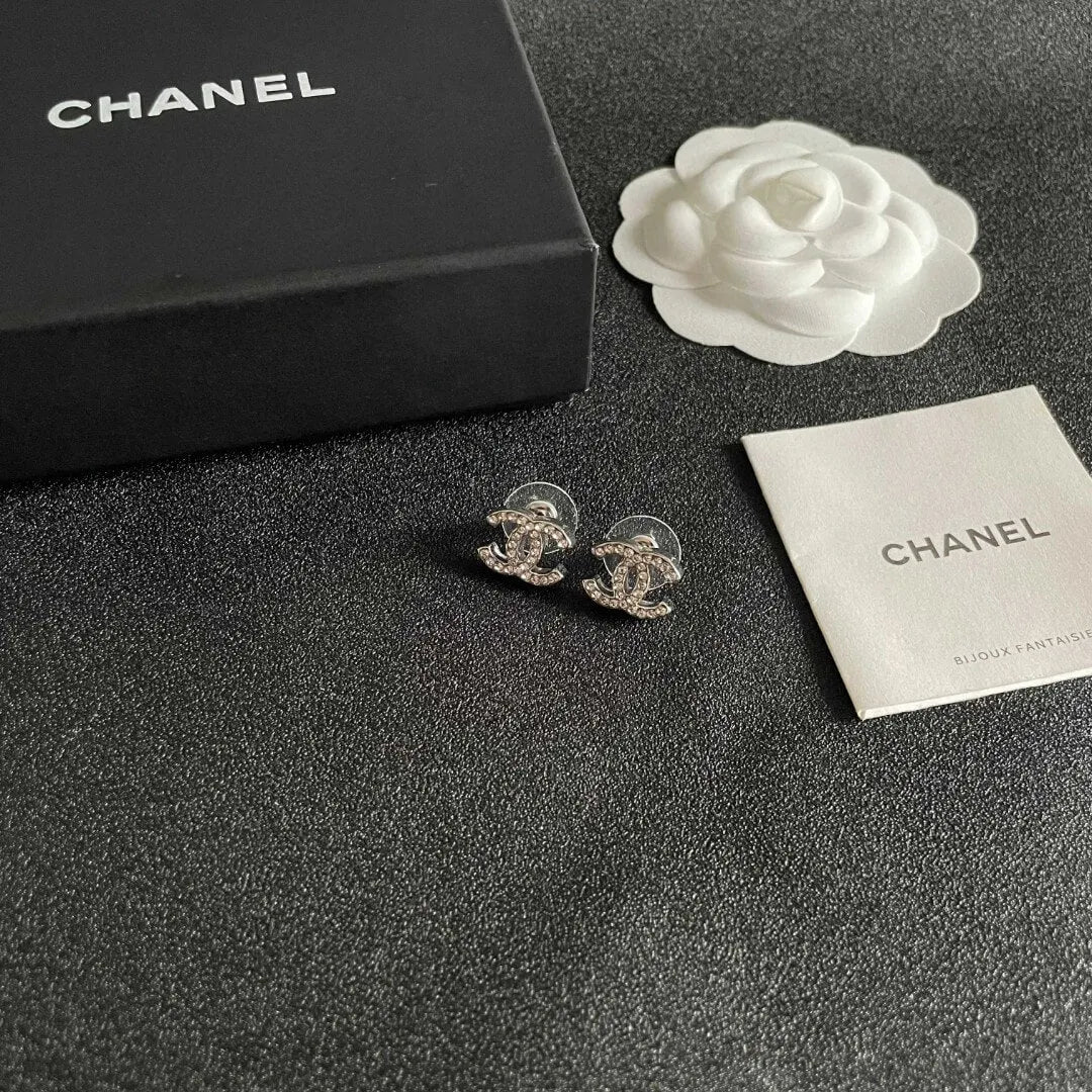 Minimalist Double-C Studs