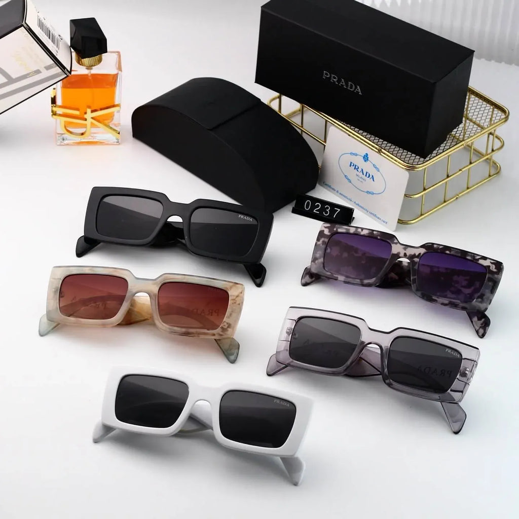 Side Letter Full Frame Sunglasses