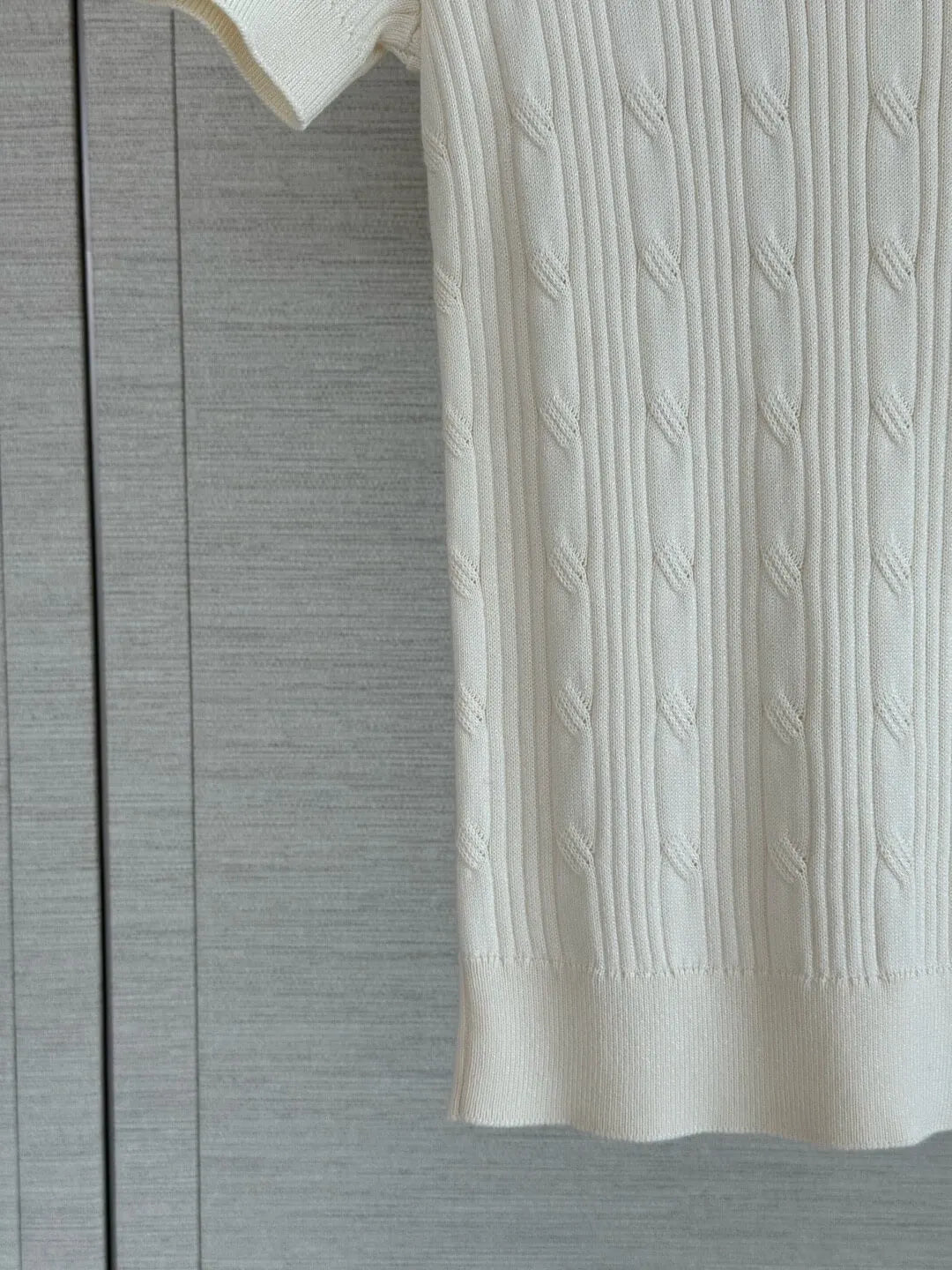 Contrast Collar Cable Knit Top