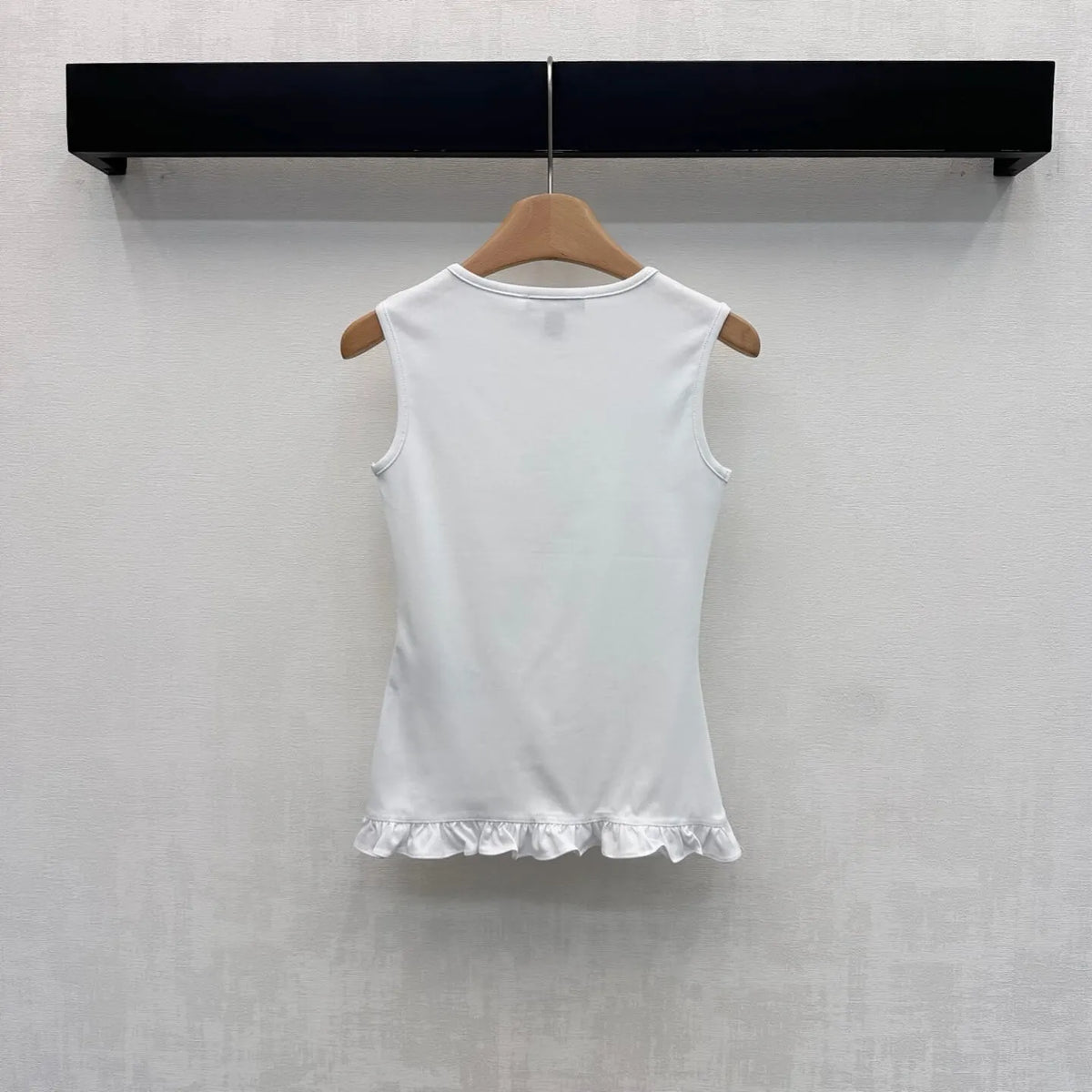 Ruffle Hem Sleeveless Tank Top